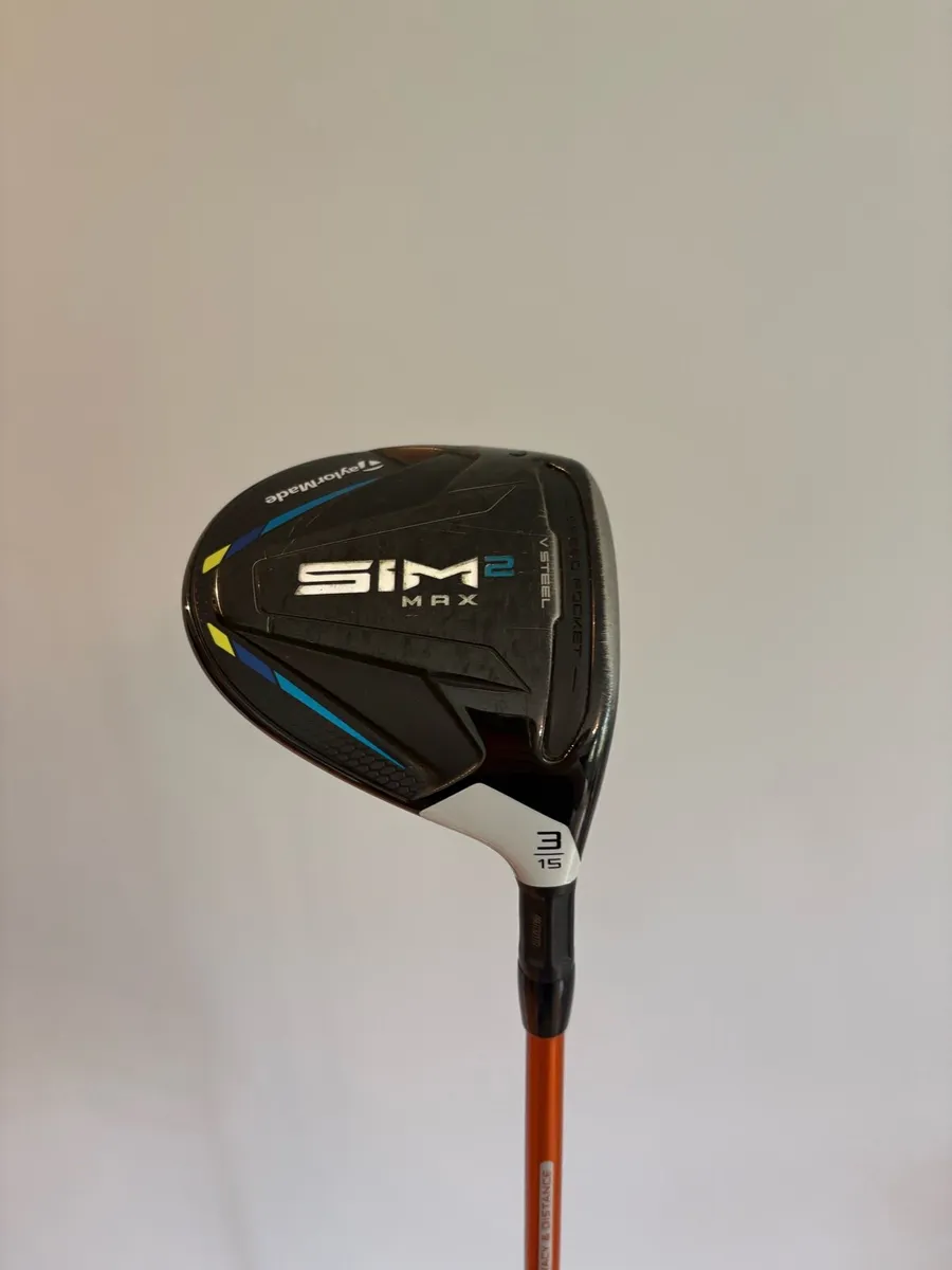 Taylormade sim 2 max 3 wood - Image 1