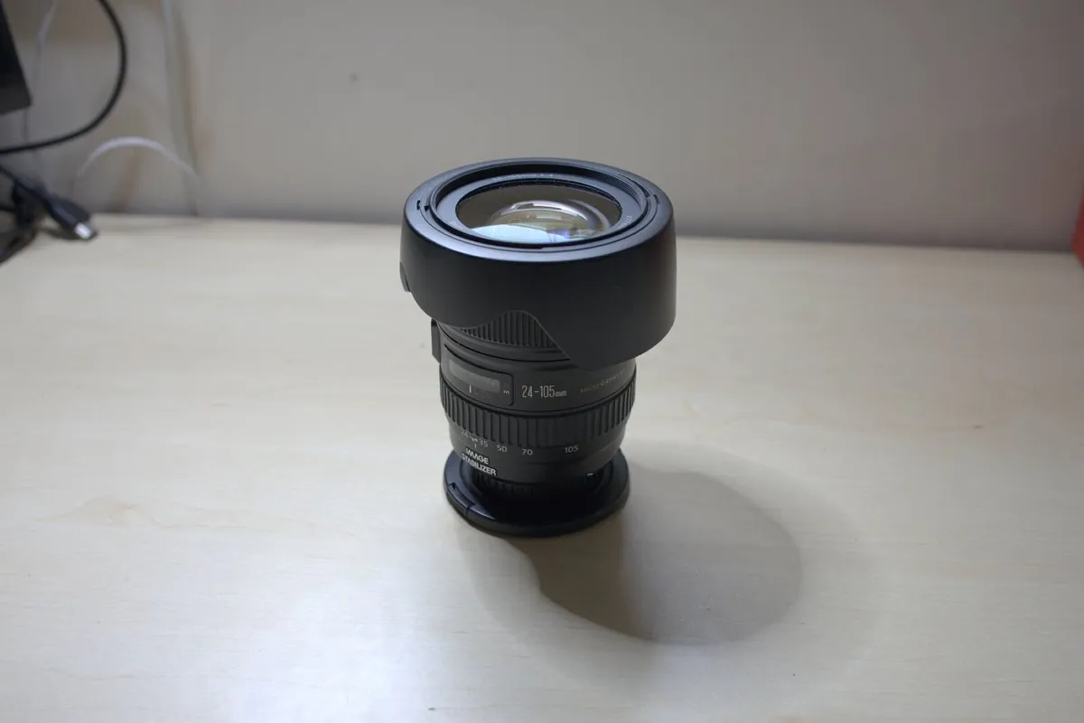 Canon EF 24 to 105 F4 L IS - Image 1