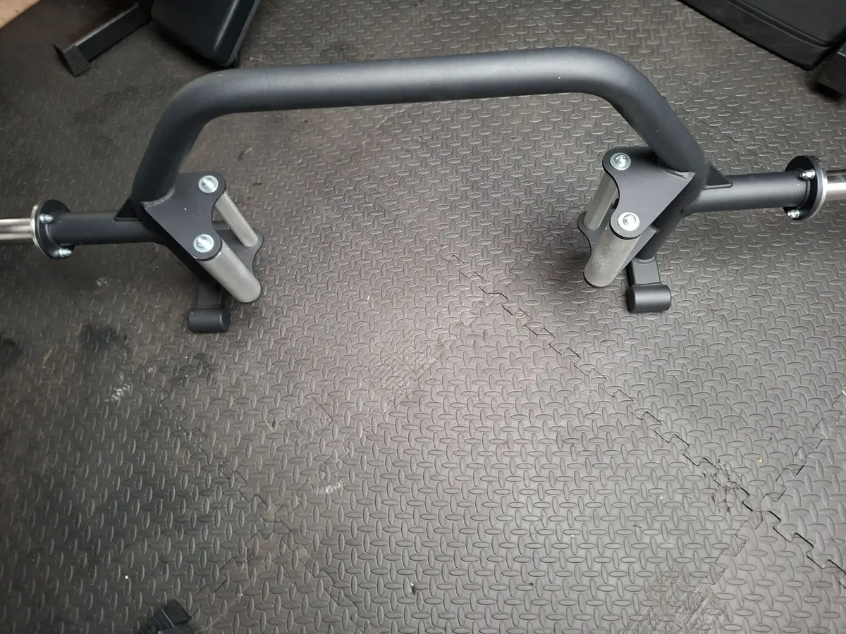 open hex bar / rogue axle bar / ez curl bar - Image 4