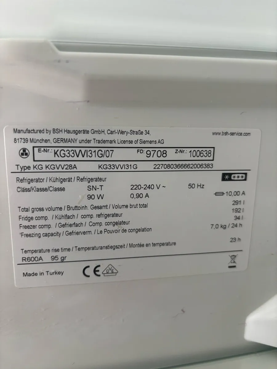 Simens fridge freezer - Image 3