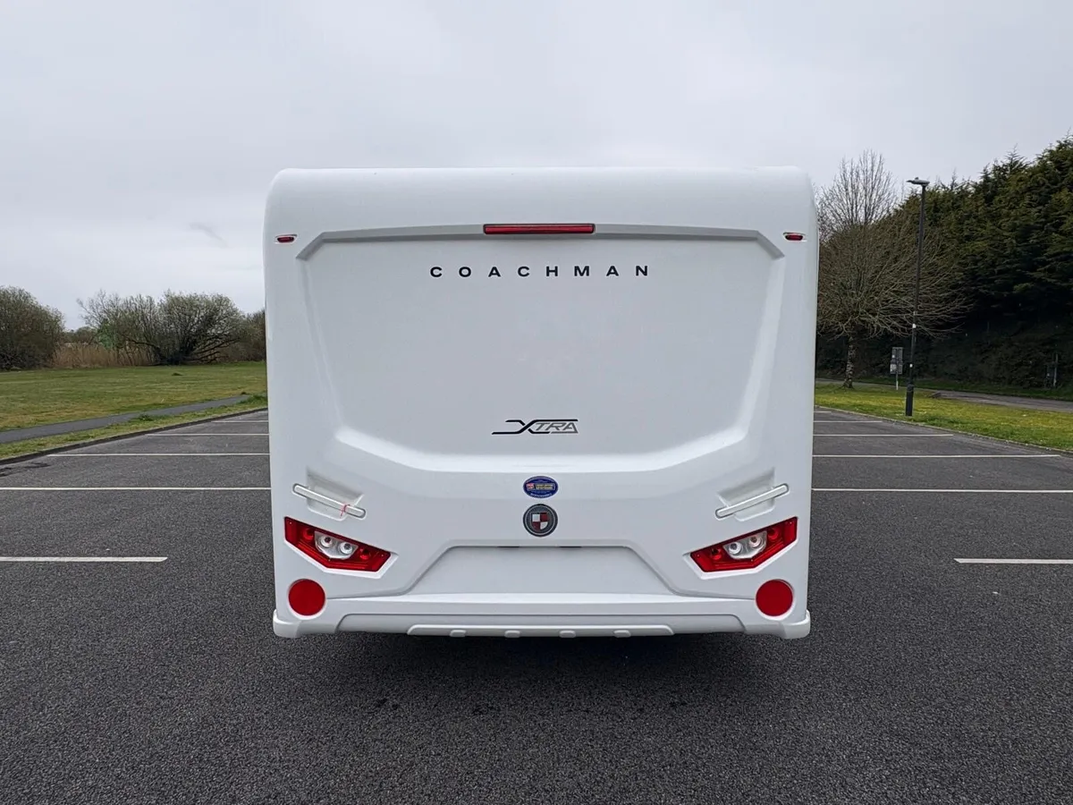 2025 Coachman Acadia 660 Extra - Image 4