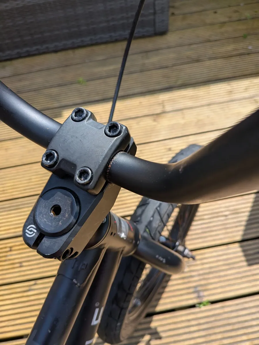 BMX - We The People - CRX 18 Matt Black - Image 3
