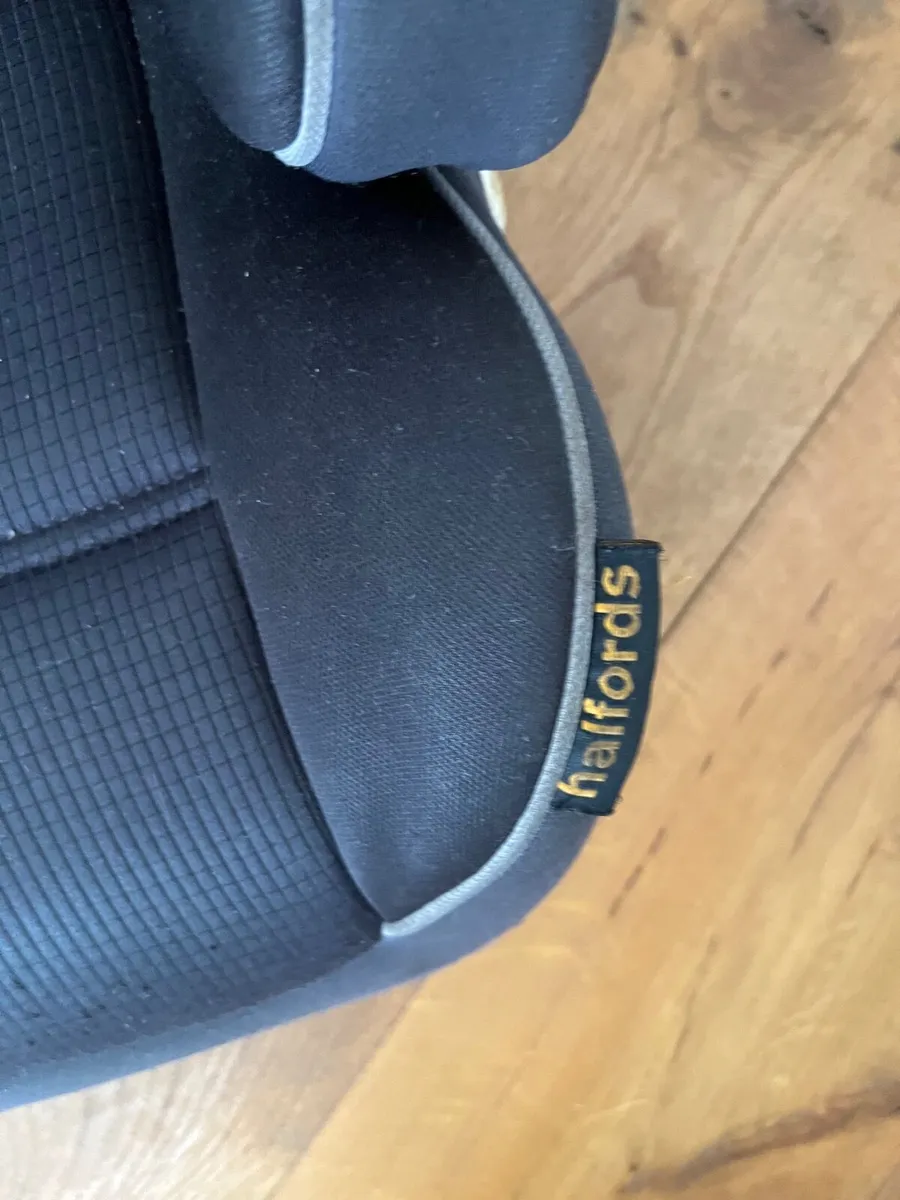 Car seat - Image 3