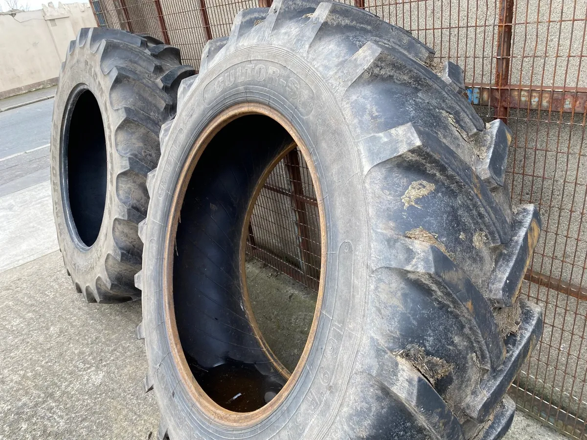 TRACTOR TYRES 16.9R34 (420/85R34)RADIAL GOOD TREAD - Image 1