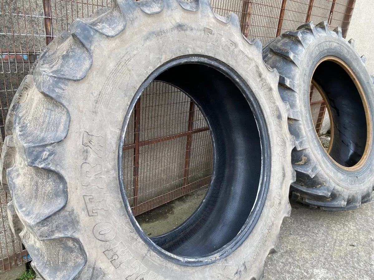 TRACTOR TYRES 16.9R34 (420/85R34)RADIAL GOOD TREAD - Image 3
