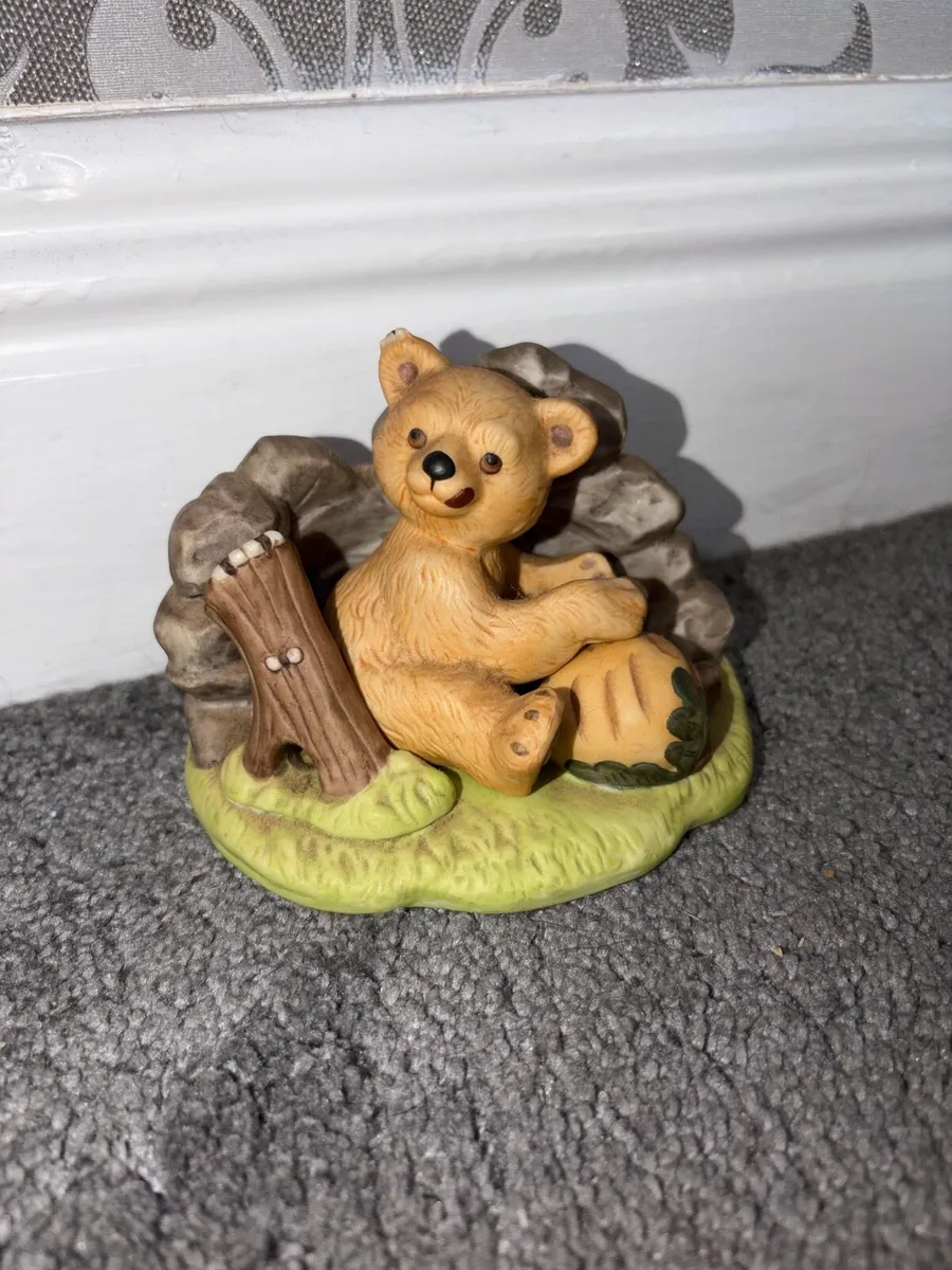 Vintage Franklin Mint Bear Figurine - Image 1