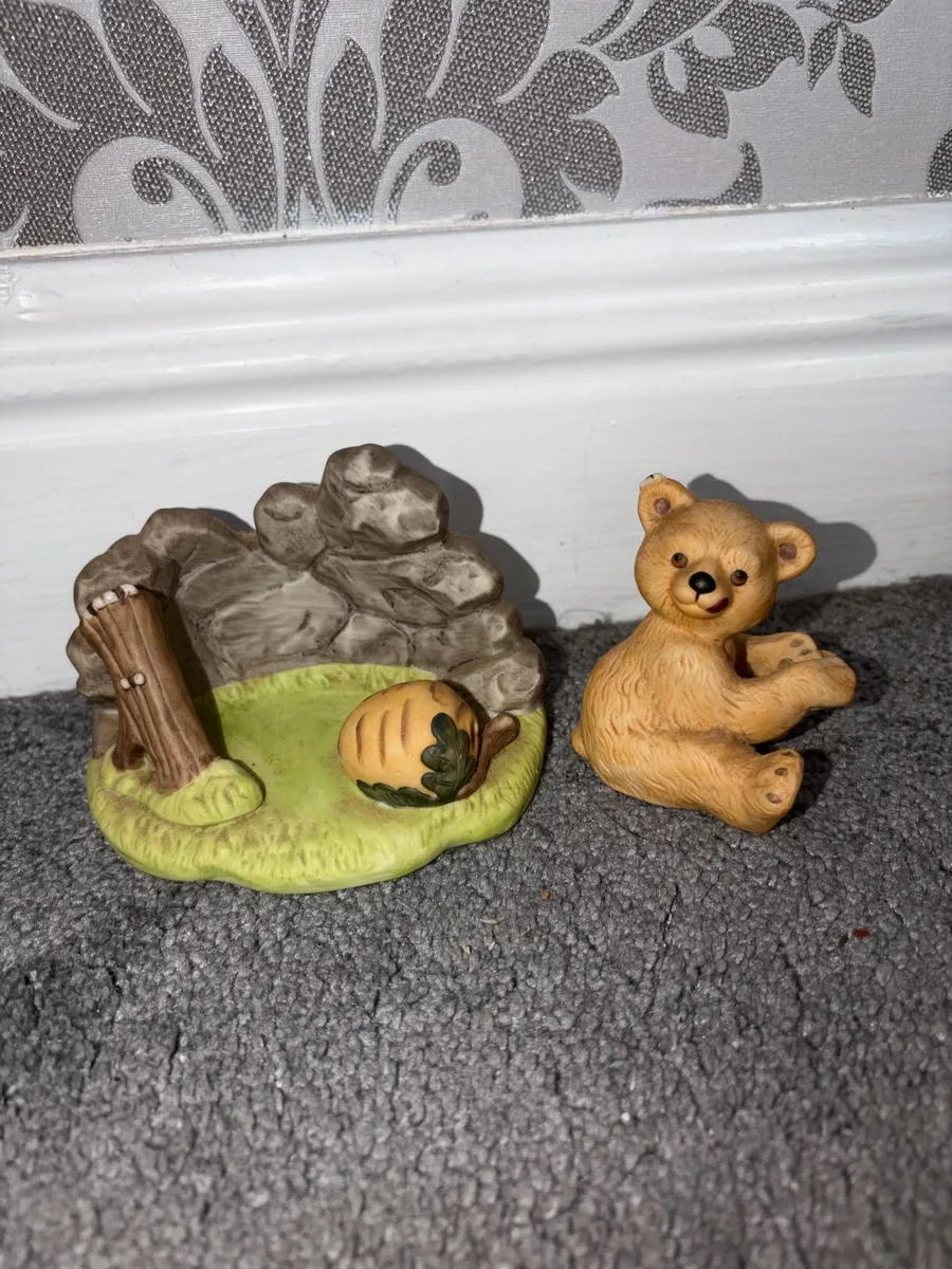 Vintage Franklin Mint Bear Figurine - Image 2
