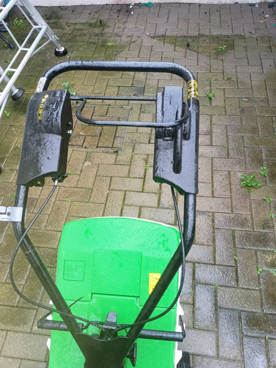 Etesia - Image 2