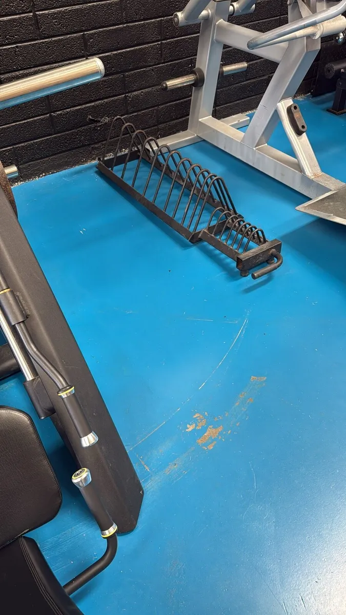 Gym equipment - Image 2