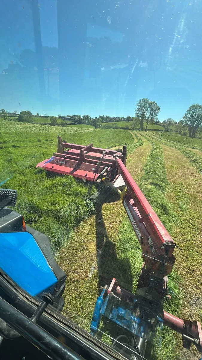 Jf 2800 mower - Image 1
