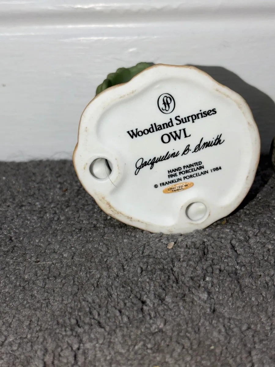 Vintage Franklin Mint Owl Figurine - Image 4