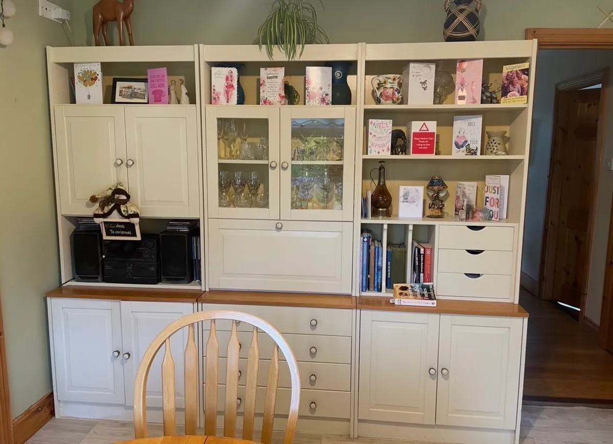 Shelving unit - Image 2