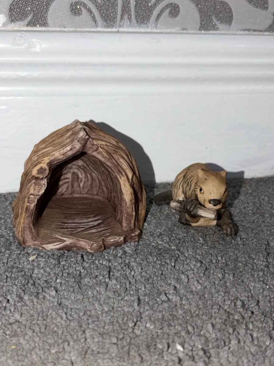 Vintage Franklin Mint Beaver Figurine - Image 2