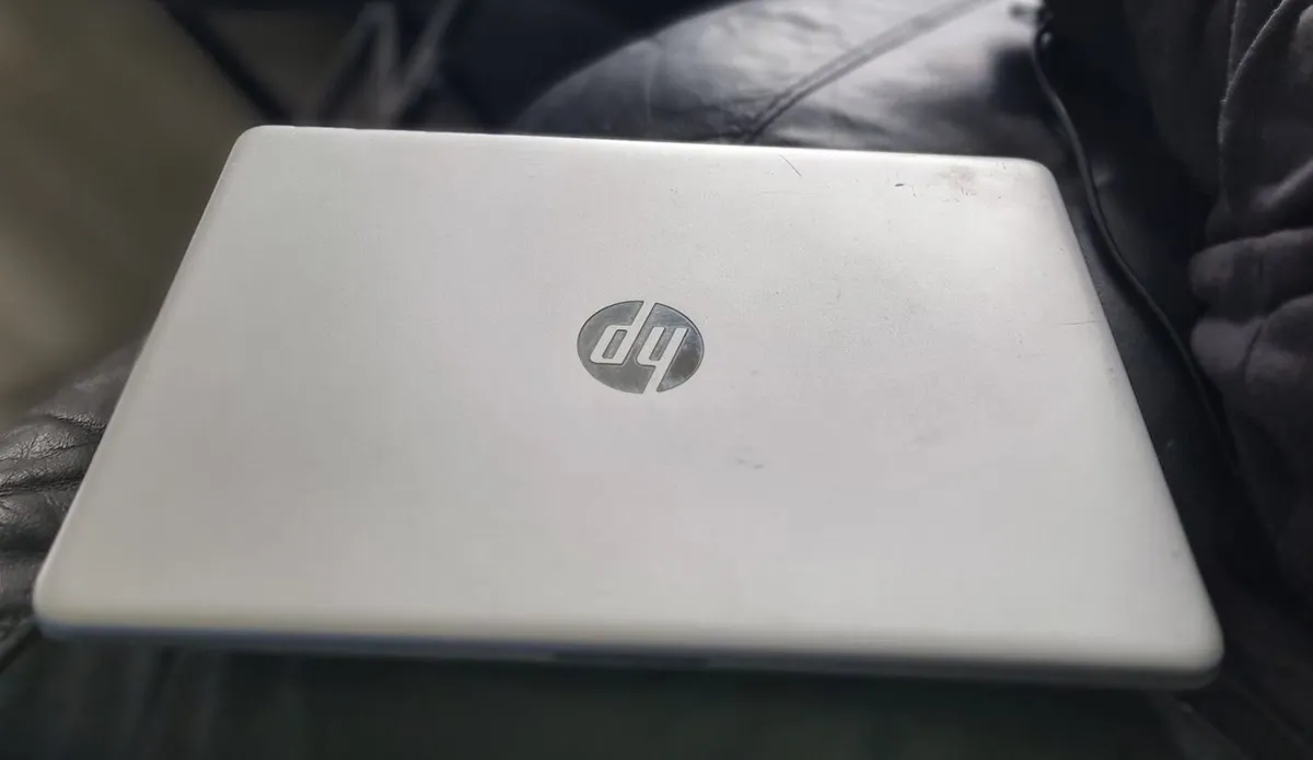 HP 14'' Laptop - Image 3