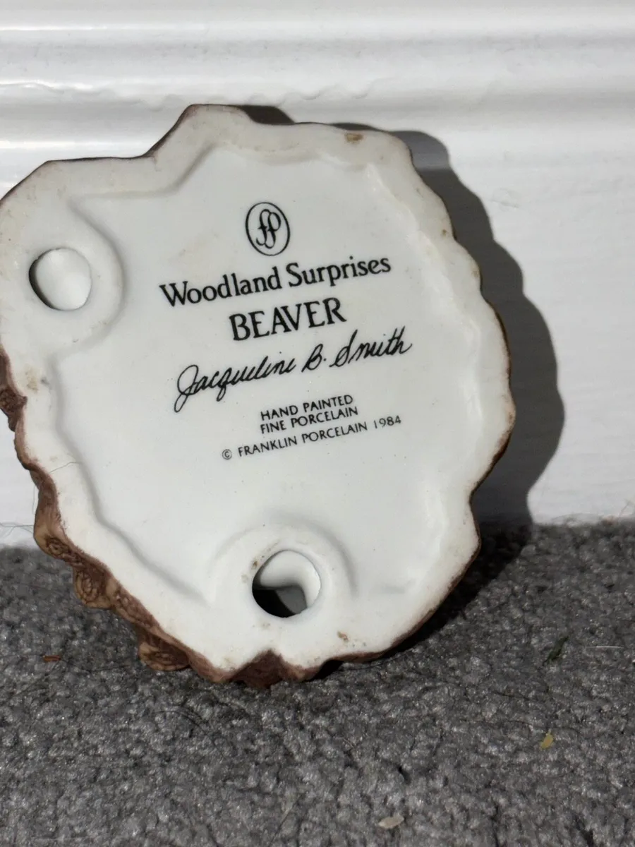 Vintage Franklin Mint Beaver Figurine - Image 4