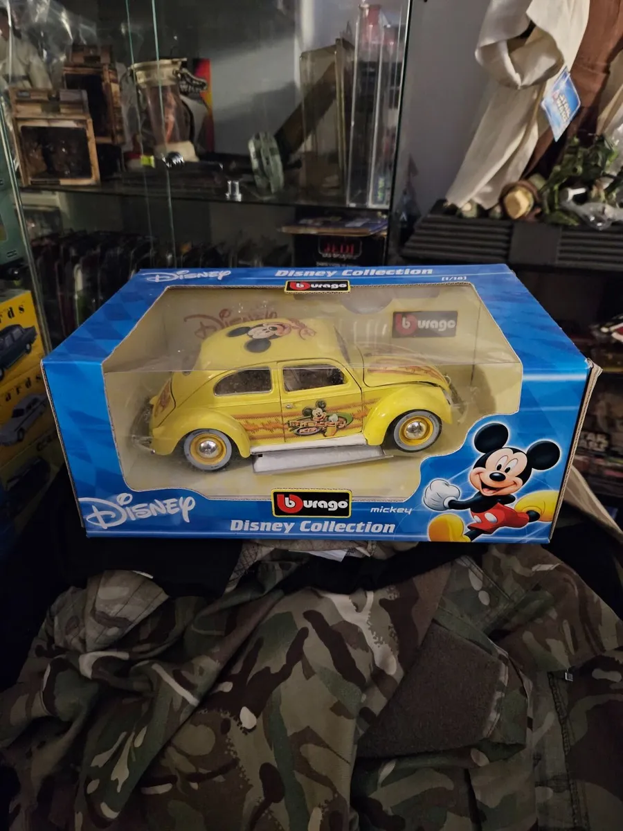 Corgi Burago VW Beetle Mickey Mouse 1.18 - Image 1