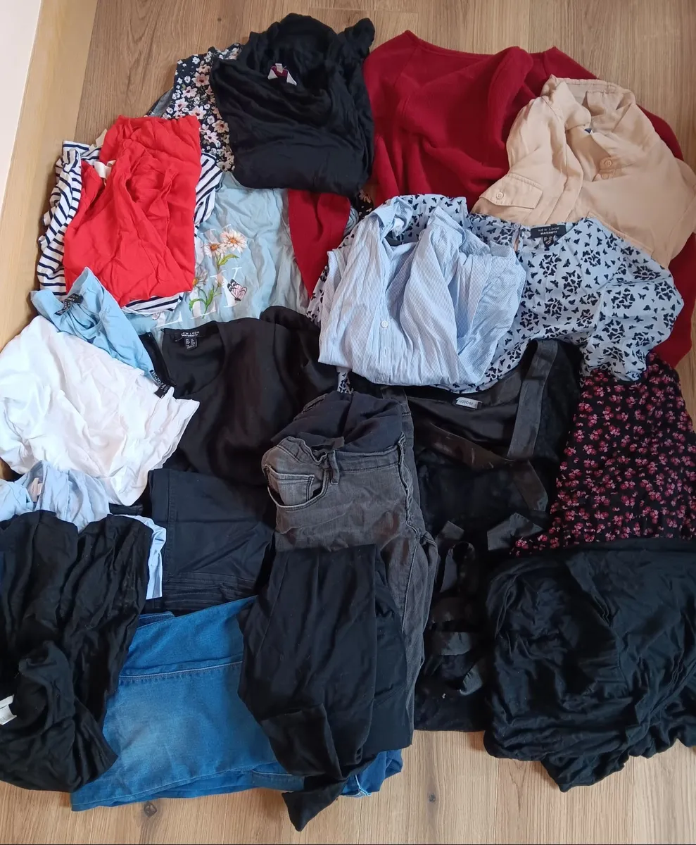 Maternity clothes