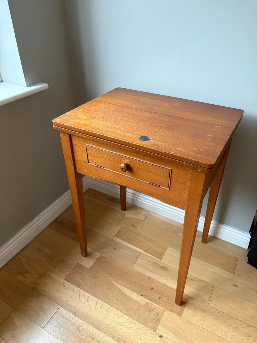 Sewing Machine - Image 1