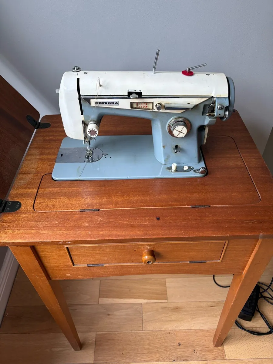 Sewing Machine - Image 2