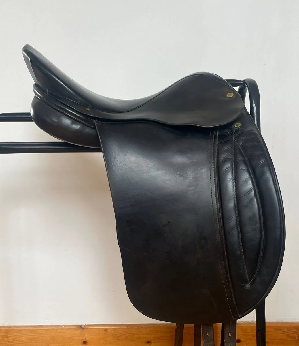 Saddle - Image 1
