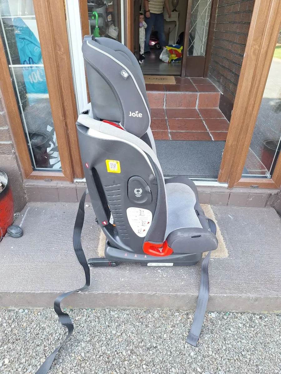 Joie high back isofix booster - Image 4