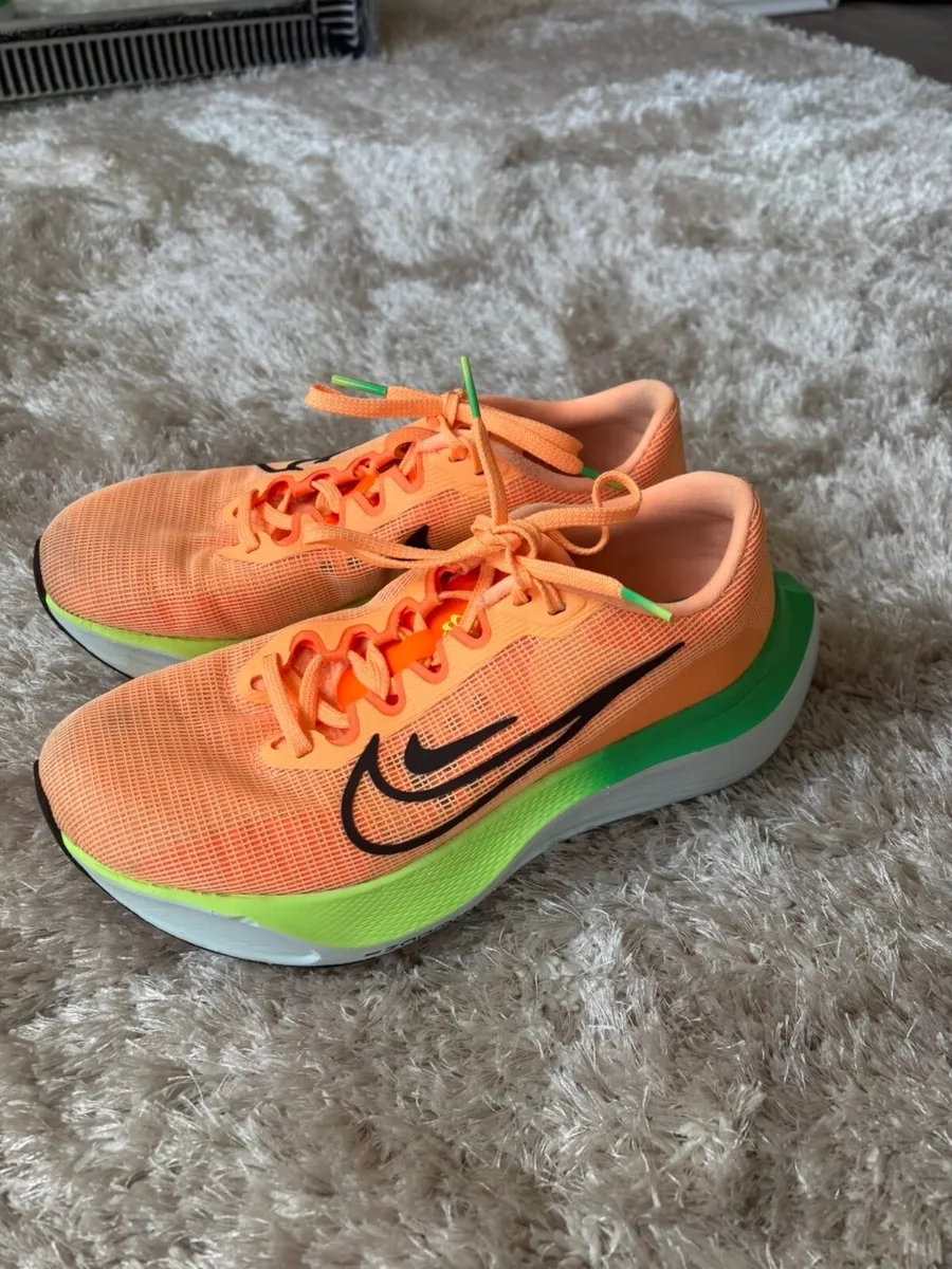 Shoes - Image 4