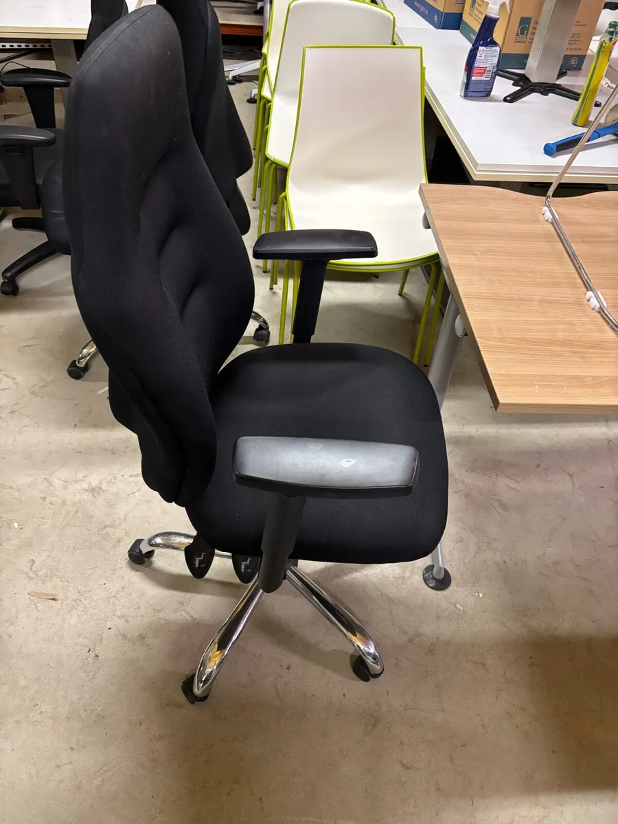 Managers high back chair - Image 2