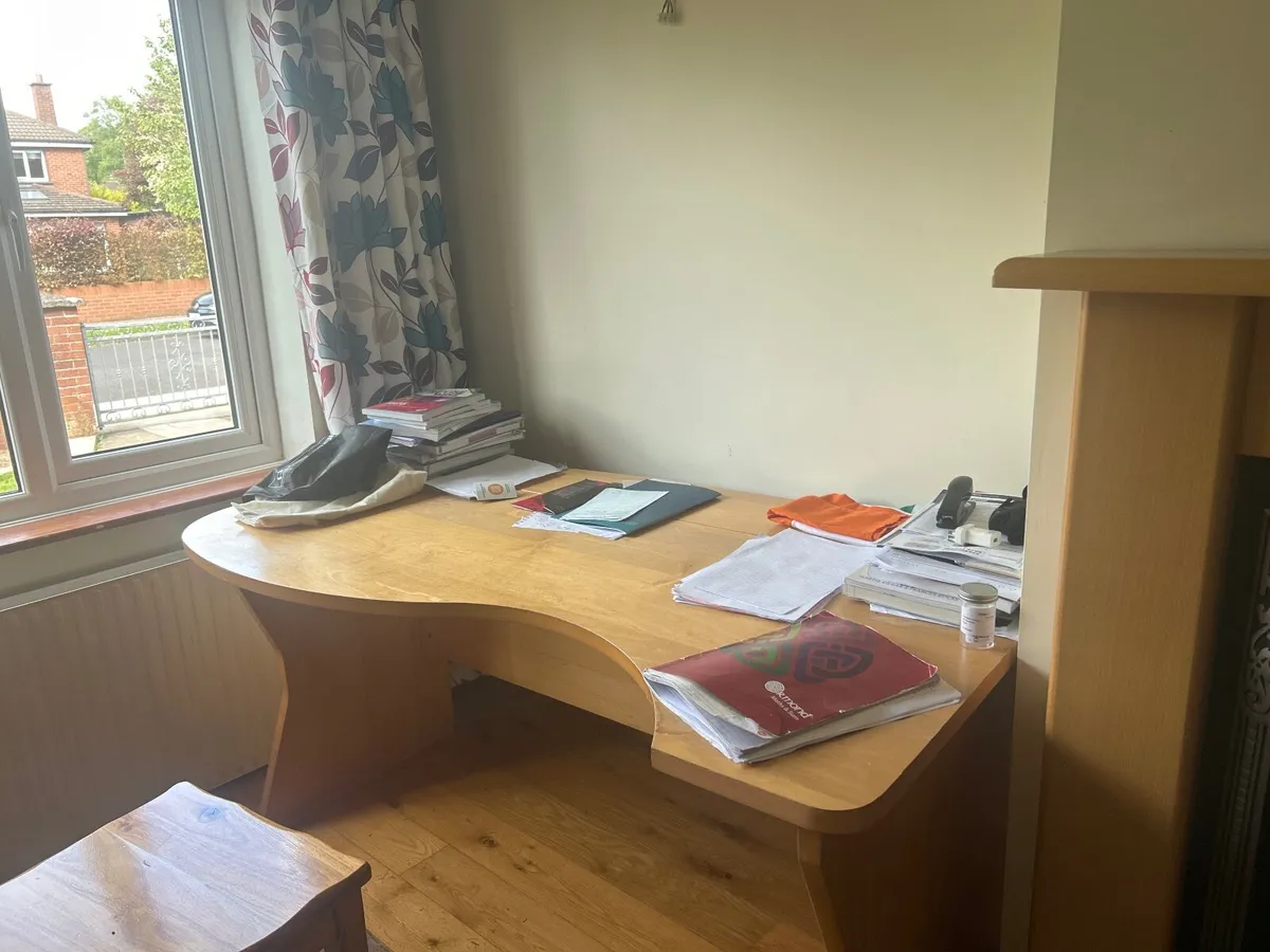 Desk - Image 1