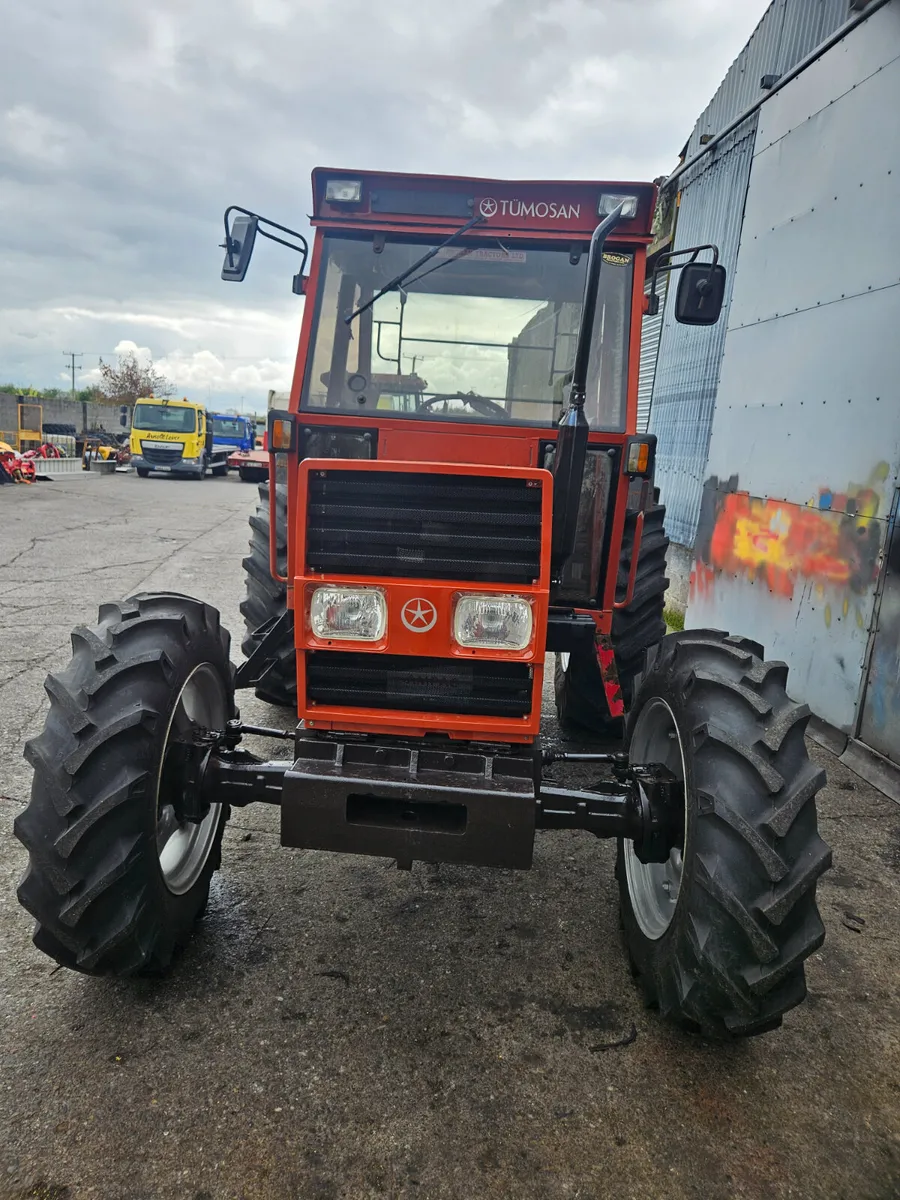 2003 TUMOSAN 82-80DT - Image 2