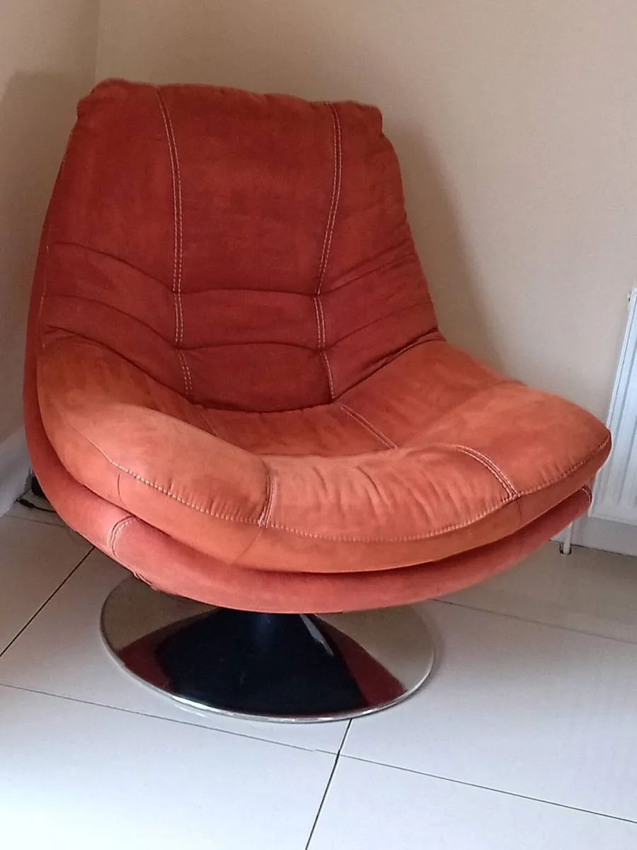 Swivel chair orange - Image 3