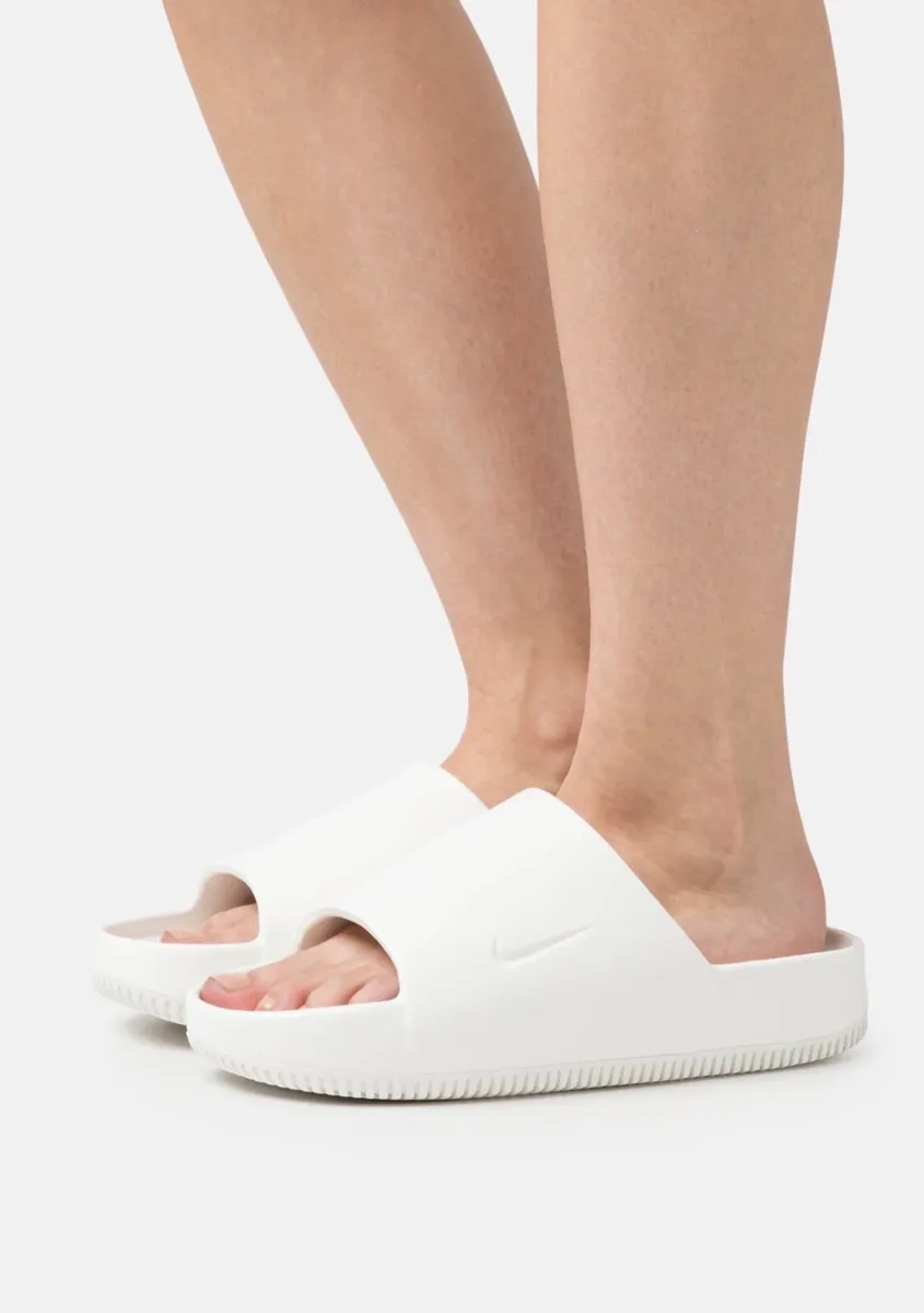 NEW Nike Calm Slides in the Sail colorway: Size 6 - Image 1