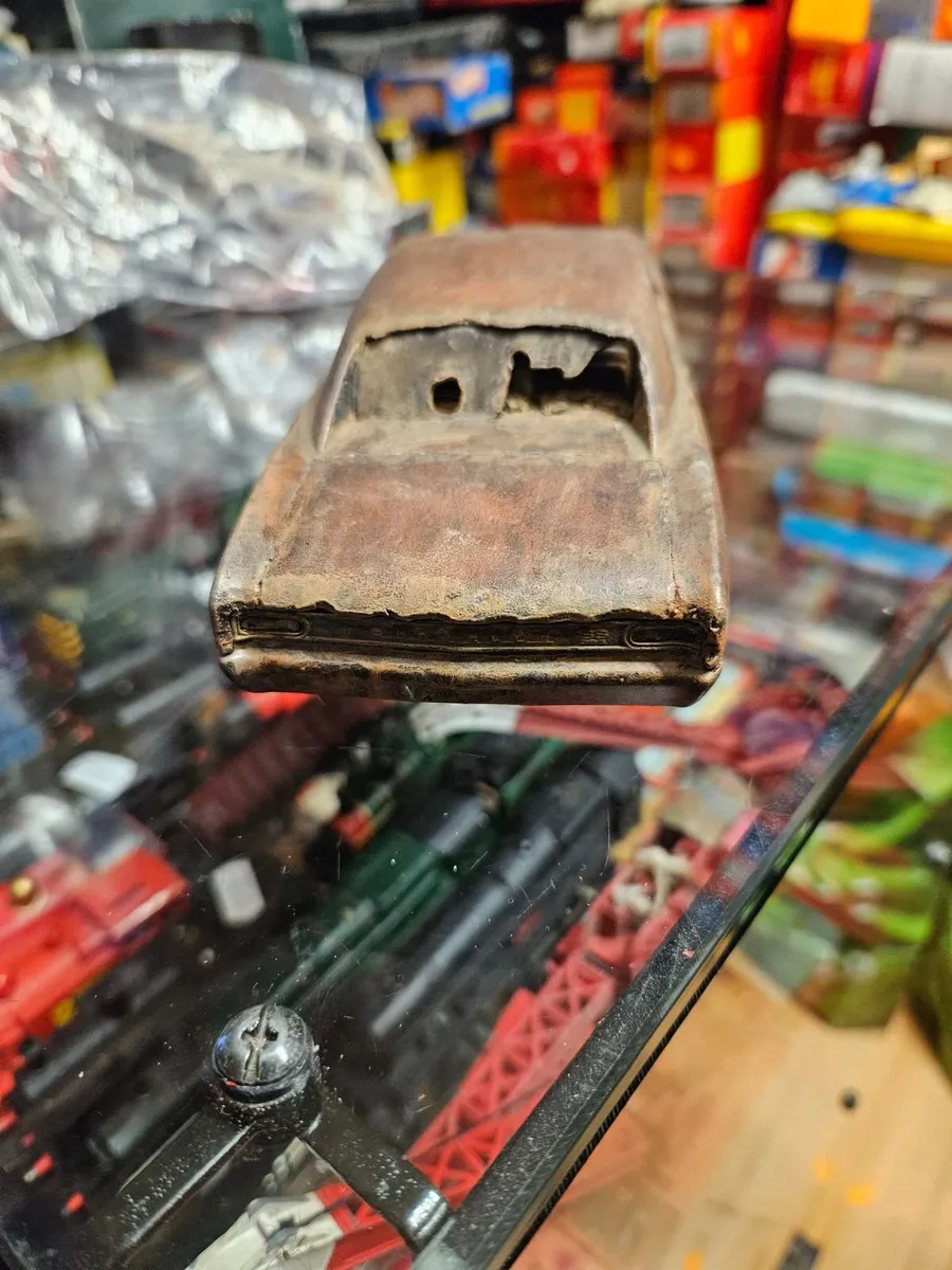 Mad Max Car Model Kit - Image 3