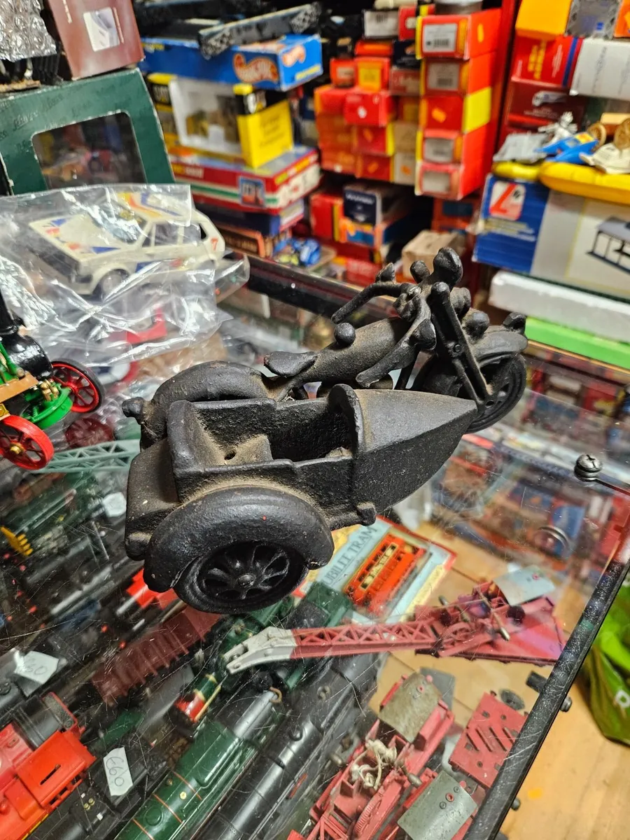 Vintage Cast Iron Motorbike and Sidecar - Image 3