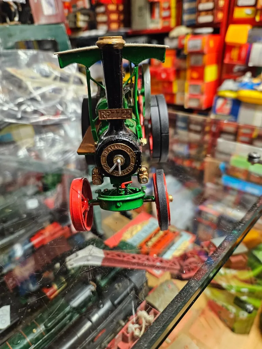 Corgi Steam Traction Engine 1.32 - Image 4
