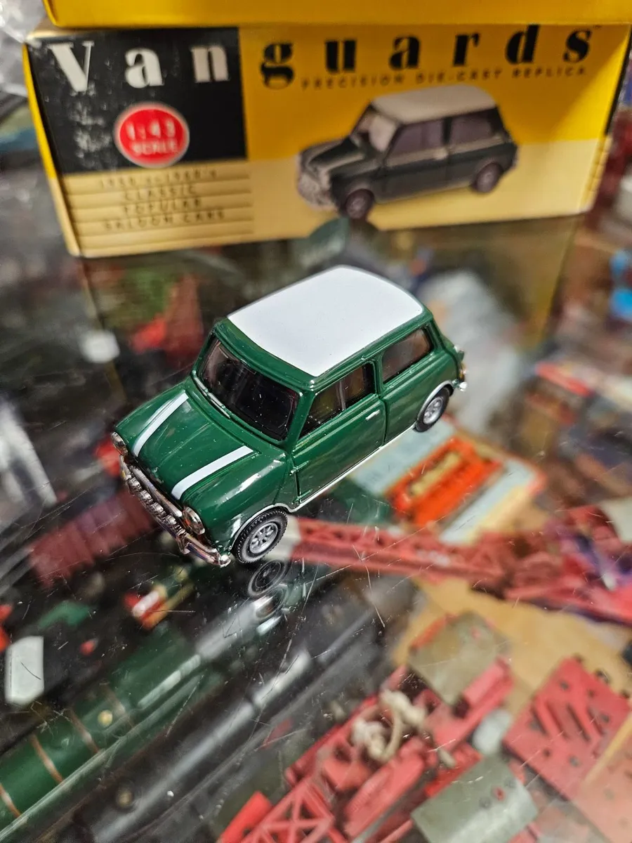 Corgi Vanguards Mini - Image 1