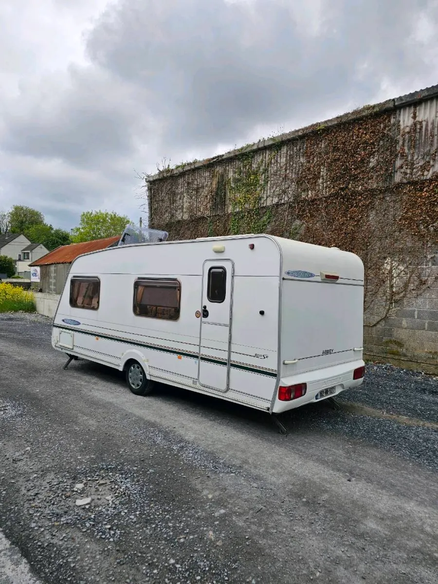Caravan 6 berth - Image 2