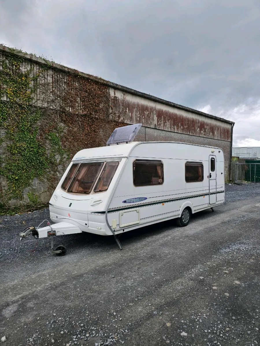 Caravan 6 berth - Image 3
