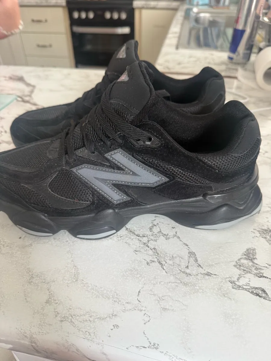 Men’s new balance 9060 - Image 2