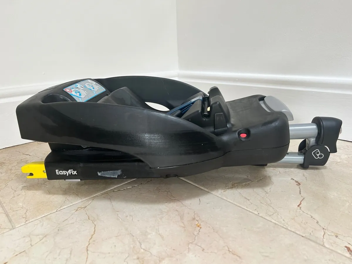 Maxi-Cosi ISOFIX Car Seat Base - Image 2