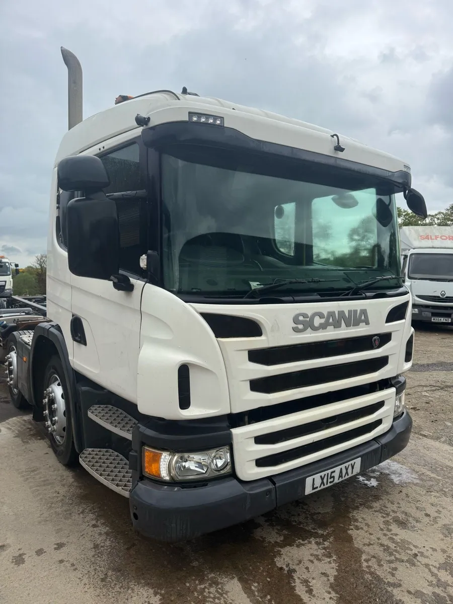 Scania 8x2 - Image 3