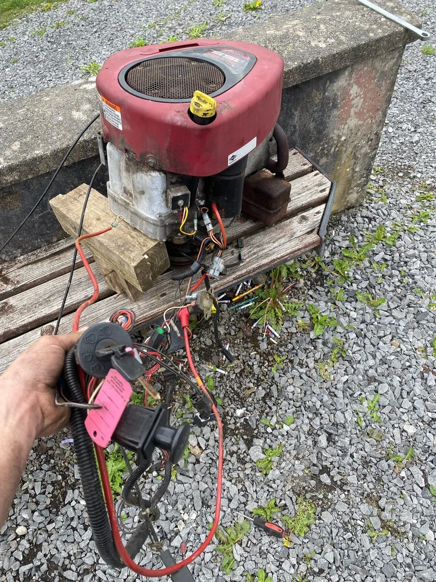 Ride on mower PARTS - Image 3