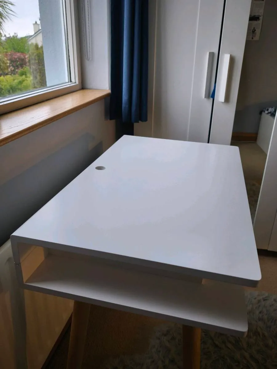 Habitat Desk and Chair - Image 4