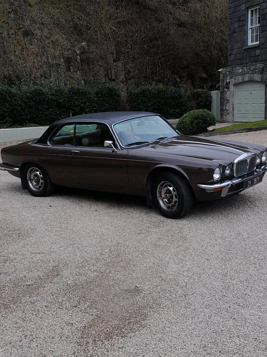 Jaguar/daimler 2dr. Coupe - Image 2