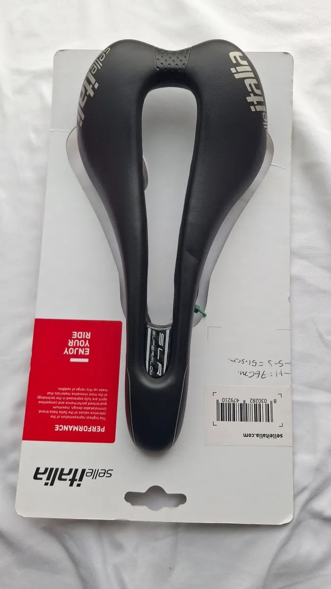 Selle Italia Superflow SLR TM saddle - Image 2