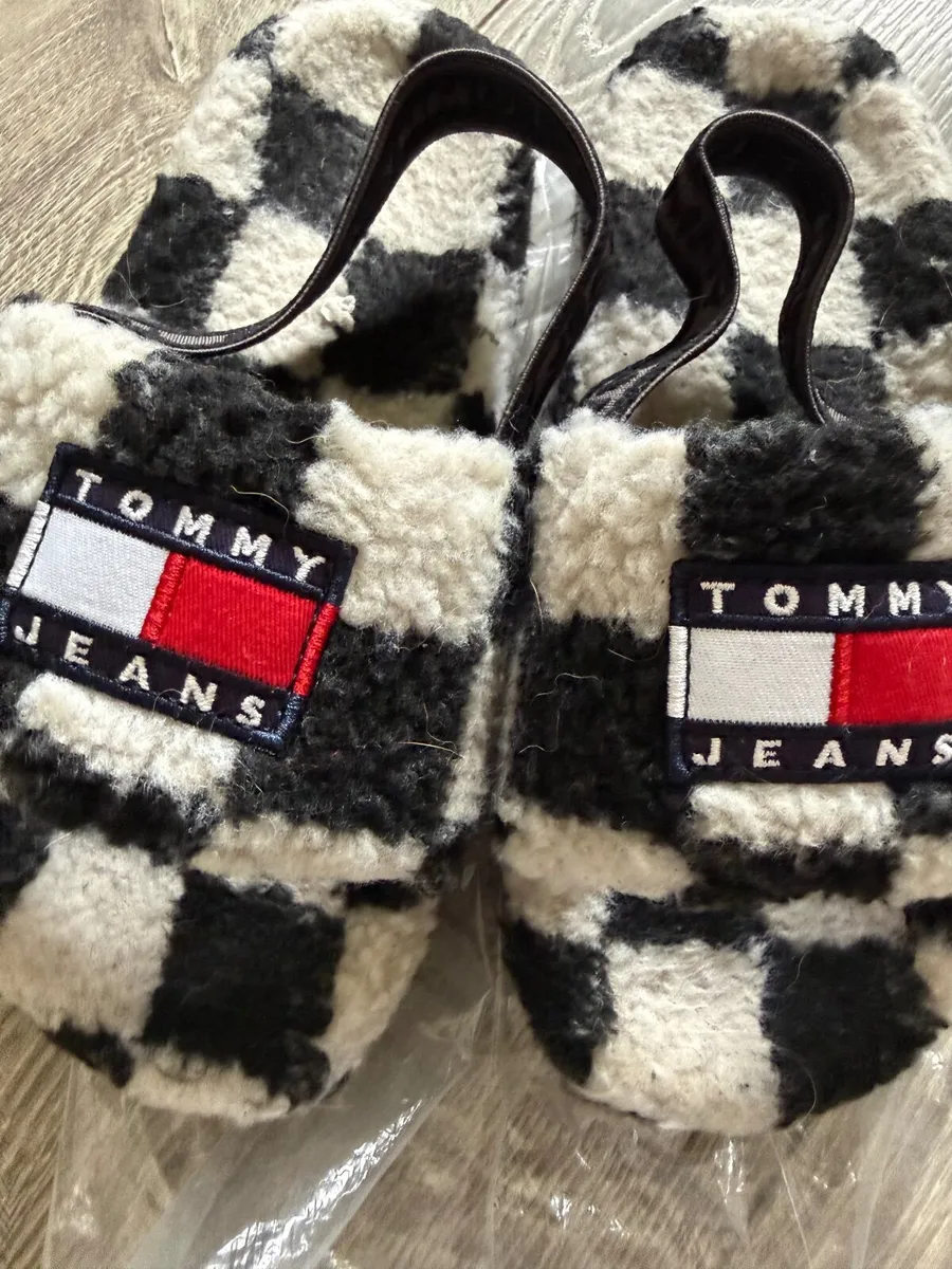 Shoes - Image 2