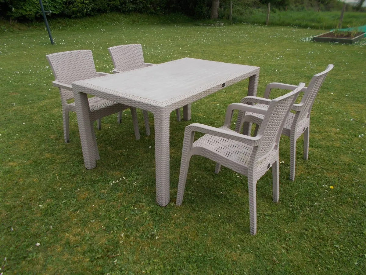 Rattan Garden Table and 4 Chairs - Image 2