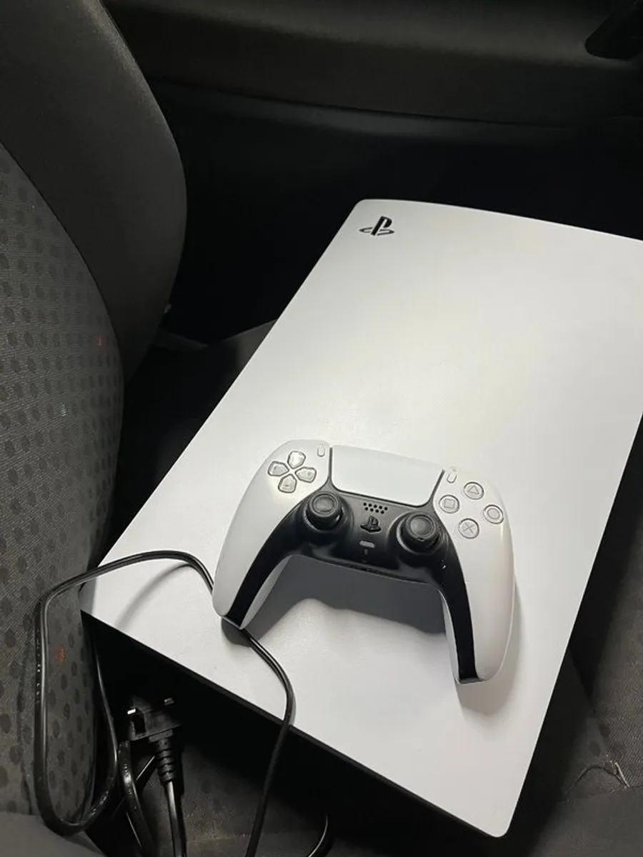 Mint Playstion - Image 1