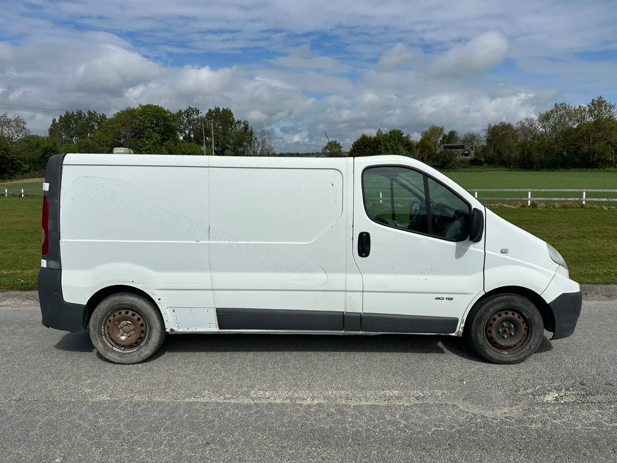 Renault Trafic 2014 DOE 06/26 - Image 3
