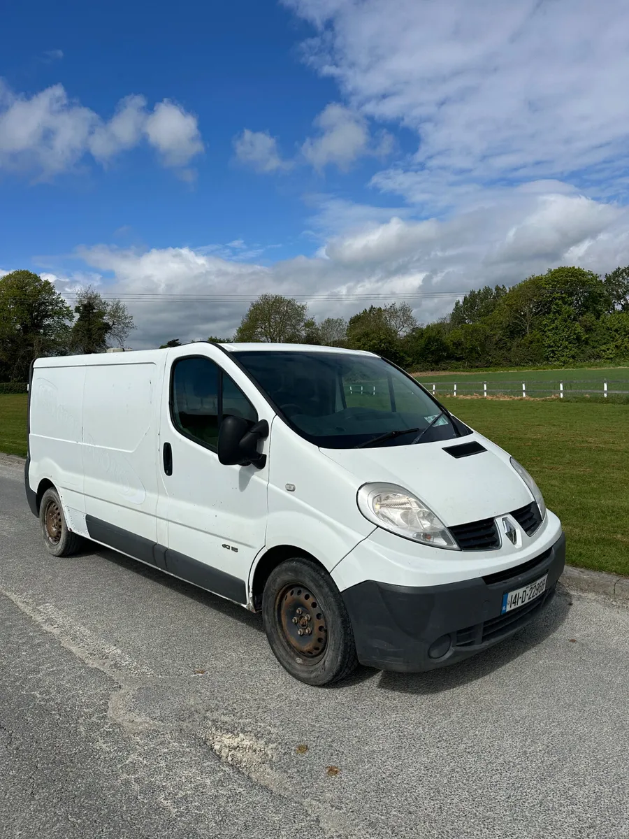 Renault Trafic 2014 DOE 06/26 - Image 1