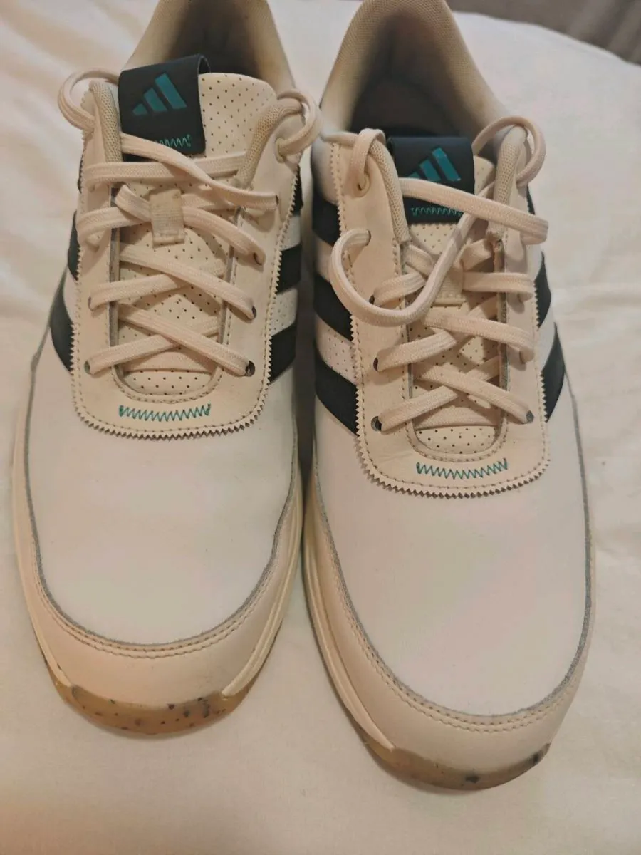 Adidas golf shoes - Image 1